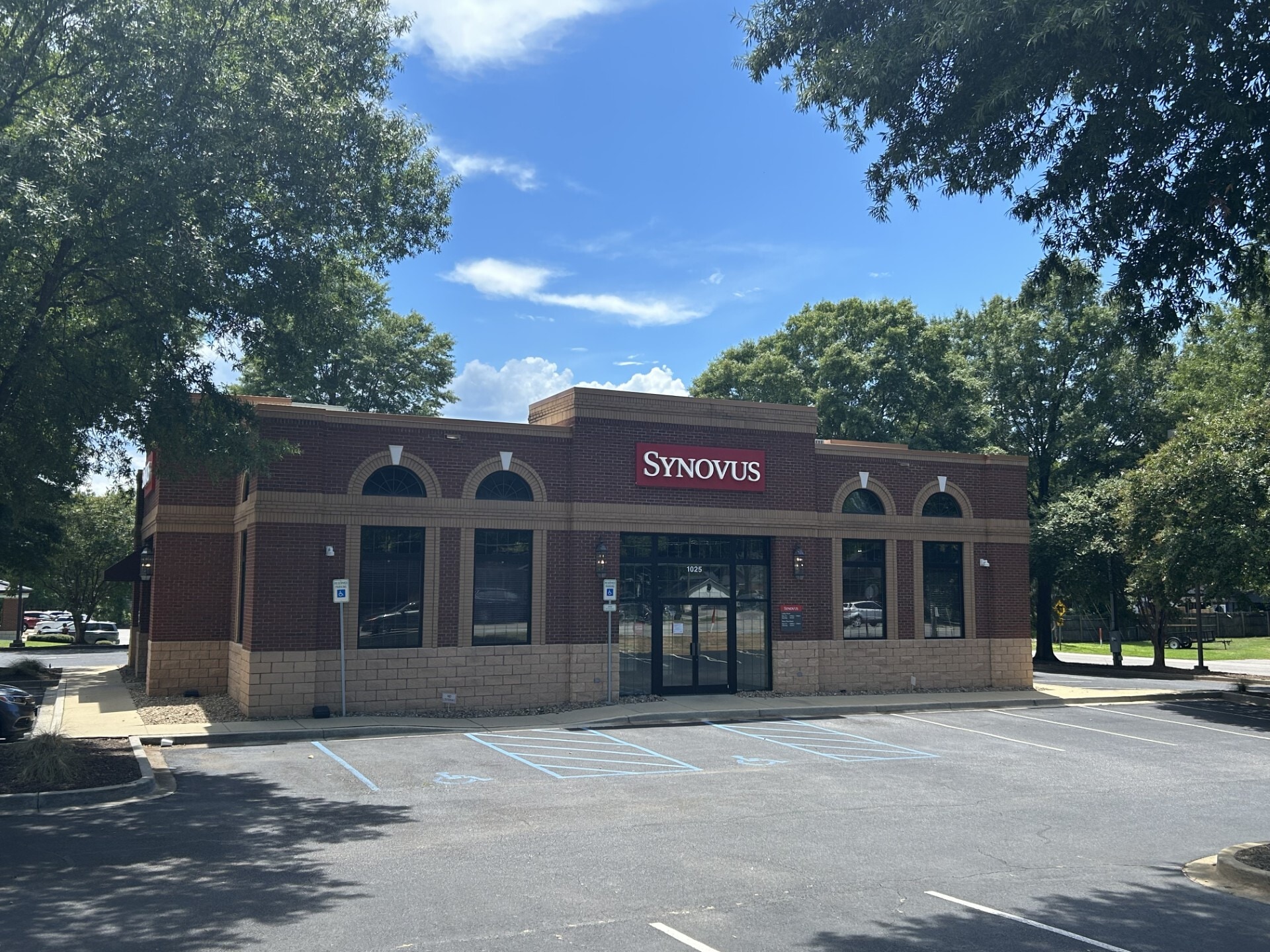 1025 Broad River Rd, Columbia, SC for lease Building Photo- Image 1 of 5