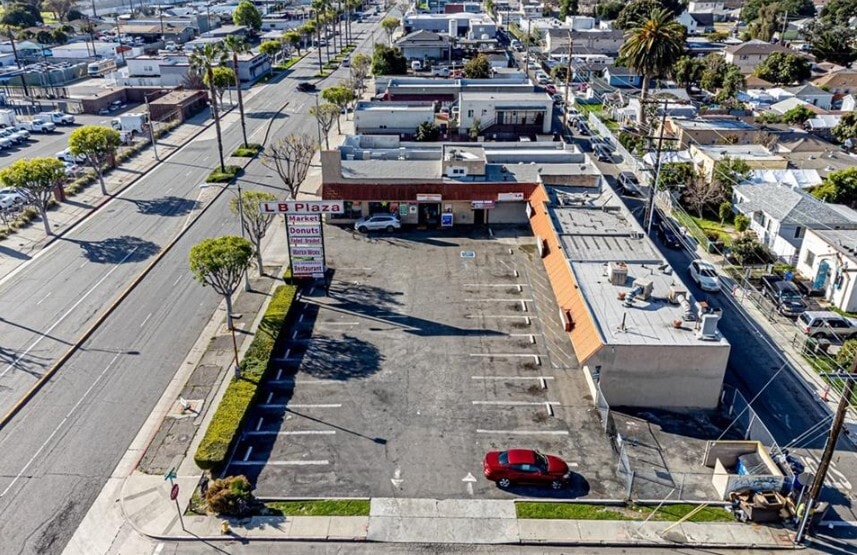 609 N Long Beach Blvd, Compton, CA for sale - Building Photo - Image 2 of 9
