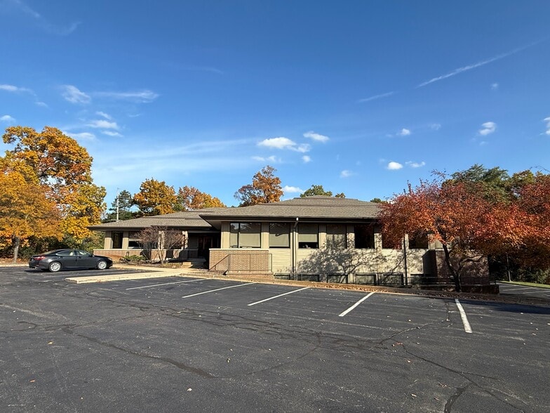 4764 Fulton St E, Ada, MI for lease - Primary Photo - Image 1 of 3