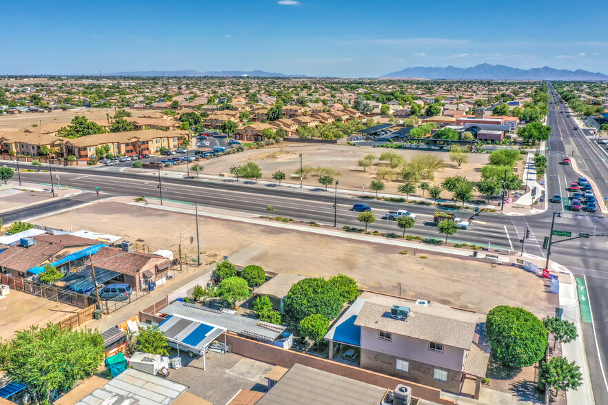 12228 W Thunderbird Rd, El Mirage, AZ à vendre - Photo du b timent - Image 3 de 36