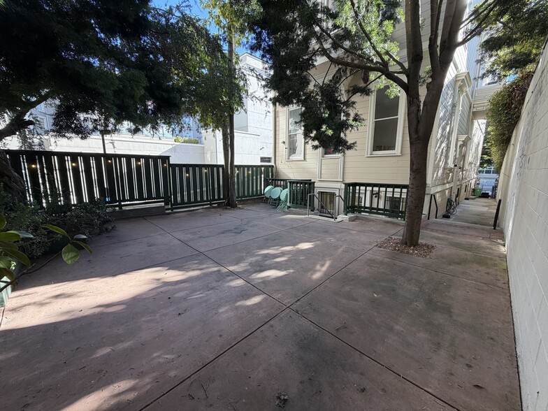 1362 Post St, San Francisco, CA for lease - Primary Photo - Image 1 of 11