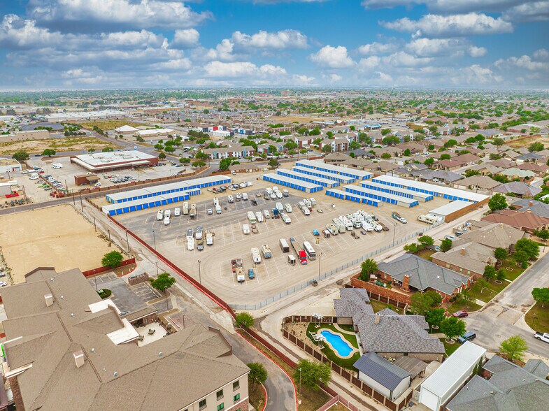 4415 E 53rd St, Odessa, TX à vendre - Photo du bâtiment - Image 1 de 5