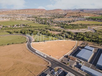 Plus de détails pour 98 Industrial Road, Washington, UT - Terrain à vendre