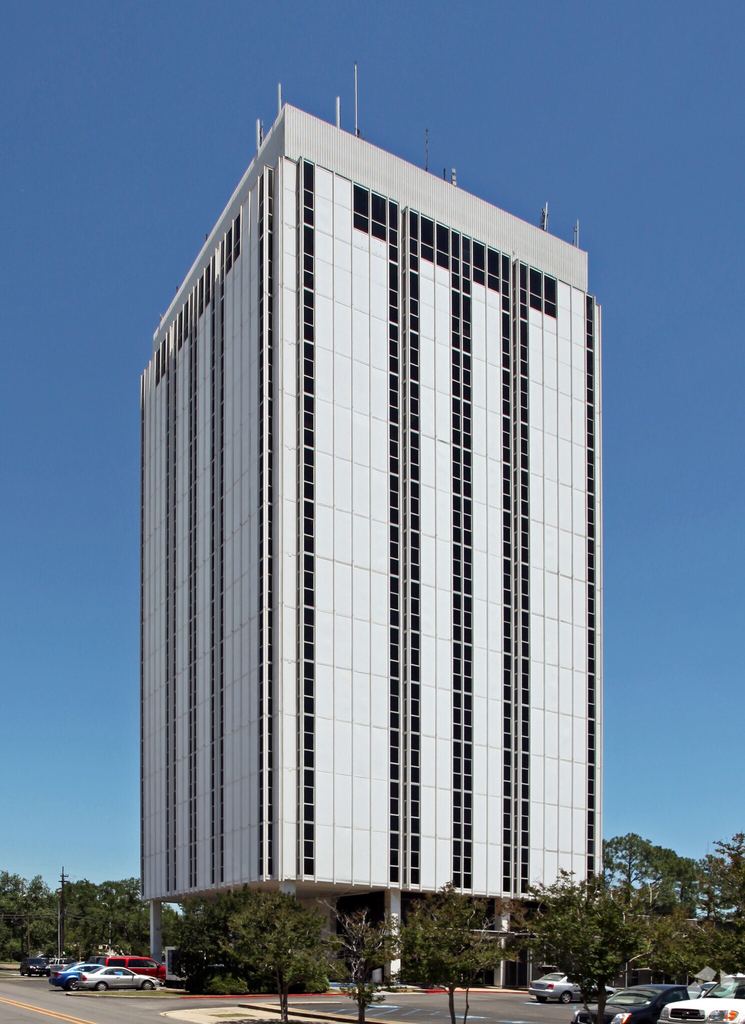 5700 Florida Blvd, Baton Rouge, LA à louer Photo principale- Image 1 de 2