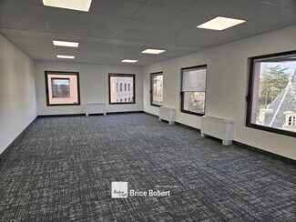 More details for 7 Allée Claude Debussy, Écully - Office for Lease