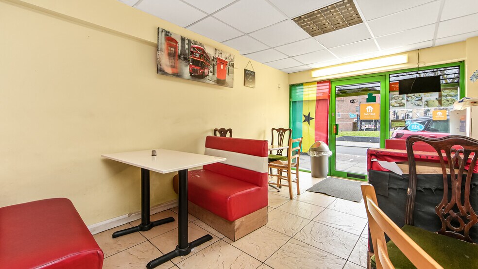 21 Upper Green E, Mitcham à vendre - Photo intérieure - Image 3 de 12