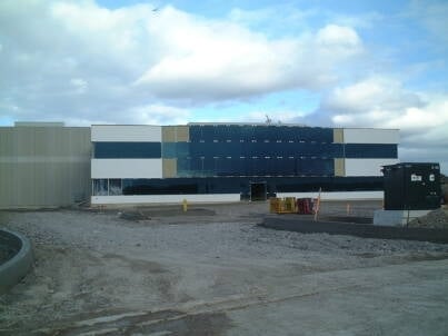 385 Connie Cres, Concord, ON for lease - Building Photo - Image 3 of 15