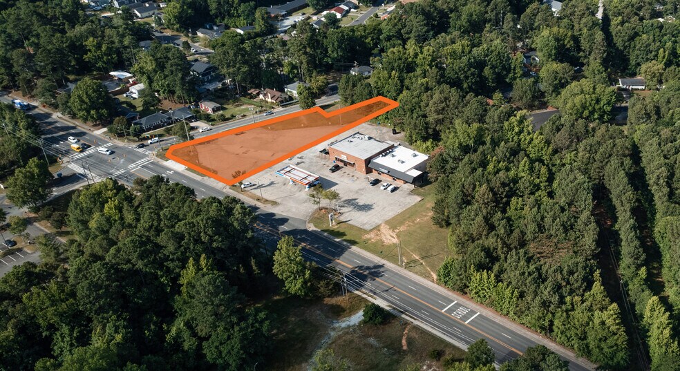 108 Cook Rd & 3700 Fayetteville St, Durham, NC à louer - Photo du bâtiment - Image 1 de 3