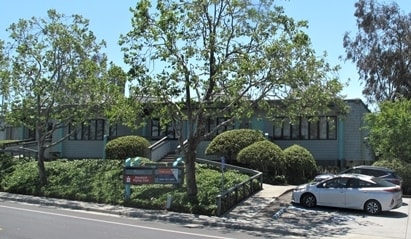 2666 E Bayshore Rd, Palo Alto, CA à louer Photo du bâtiment- Image 1 de 5