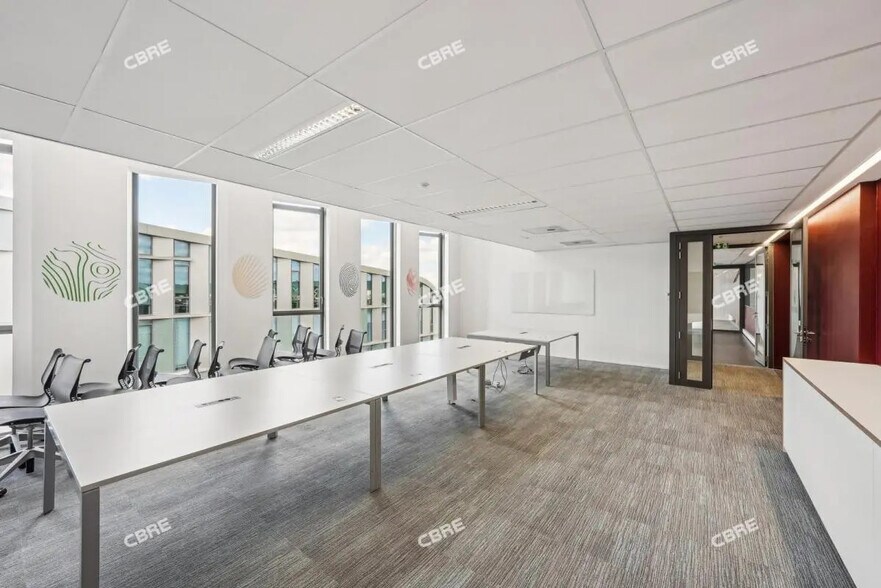 Rue La Seiglière, Bordeaux for lease - Interior Photo - Image 3 of 10