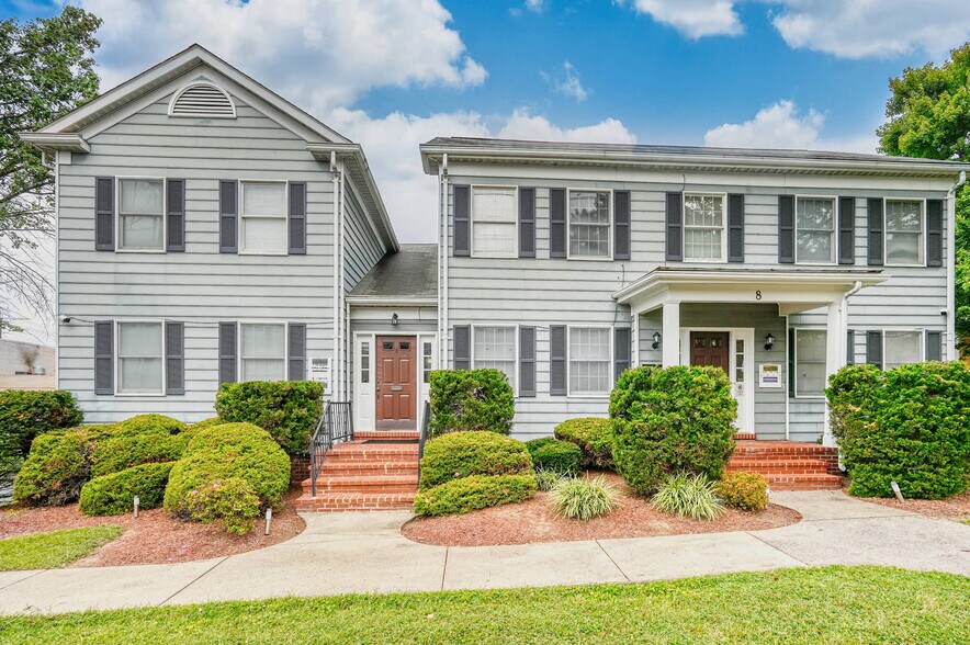 8 Brookes Ave, Gaithersburg, MD à vendre - Photo du bâtiment - Image 3 de 14