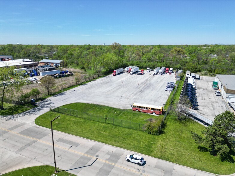 68 North St, Park Forest, IL à vendre - Photo du bâtiment - Image 2 de 19