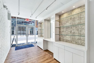 511 W 20th St, New York, NY à louer Photo intérieure- Image 2 de 7