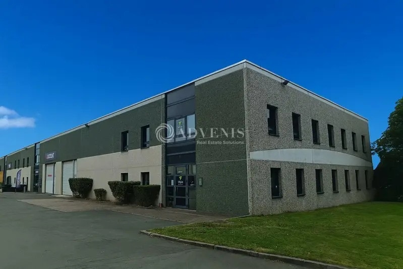 Industrial in Wasquehal for lease Building Photo- Image 1 of 6