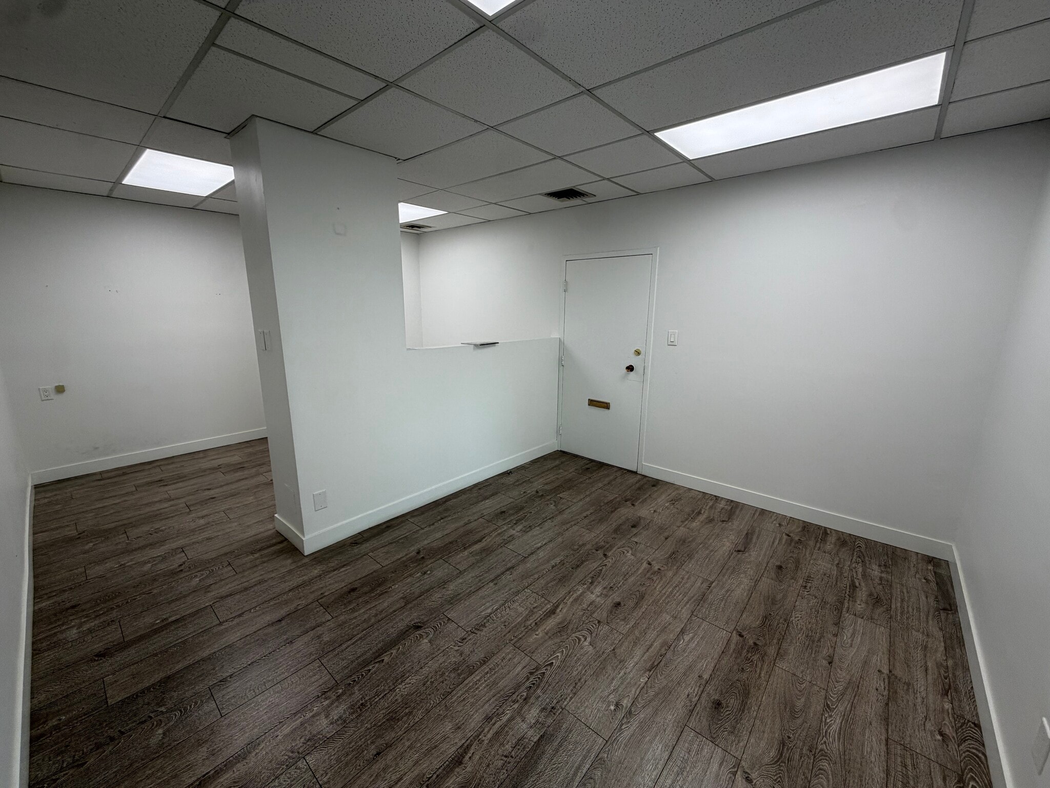 8035 120th St, Delta, BC for lease Interior Photo- Image 1 of 4