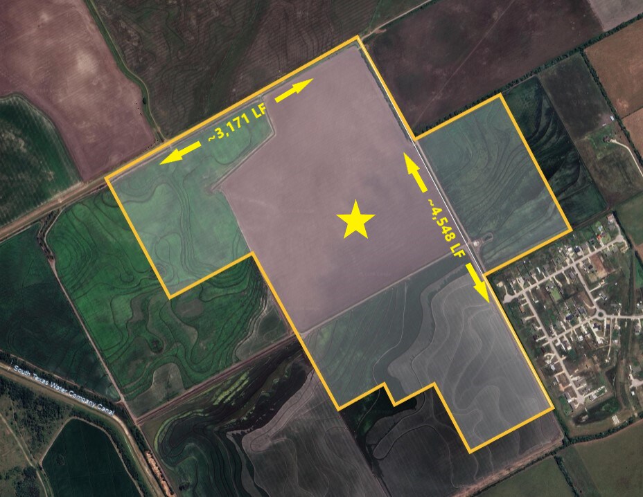 0000 CR 35, Liverpool, TX à vendre Aérien- Image 1 de 5