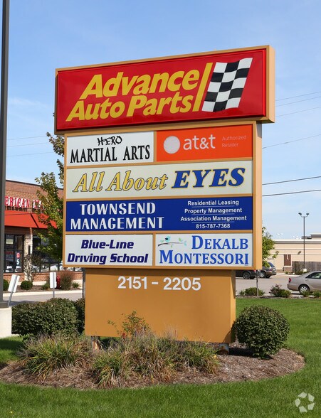 2151 Sycamore Rd, Dekalb, IL for lease - Building Photo - Image 2 of 4