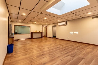 3520 Cadillac Ave, Costa Mesa, CA à louer Photo intérieure- Image 1 de 4