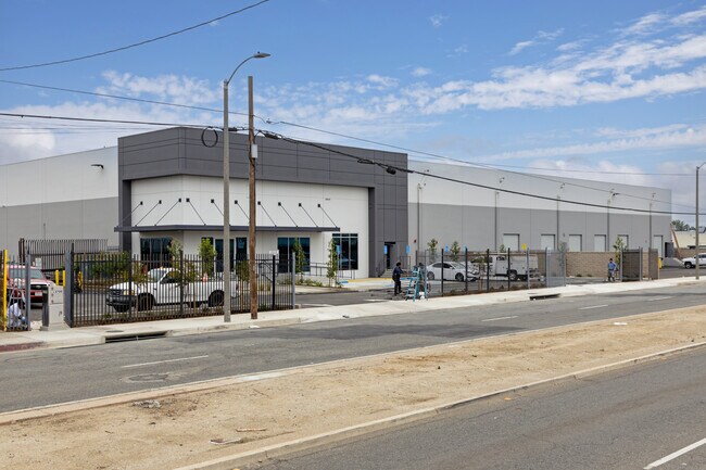 More details for 15650 S Avalon Blvd, Compton, CA - Industrial for Lease