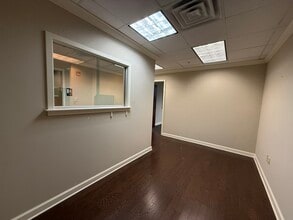 121 W Forsyth St, Jacksonville, FL à louer Photo intérieure- Image 1 de 11