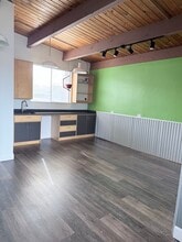 260 E 15th Ave, Eugene, OR for lease Interior Photo- Image 1 of 8