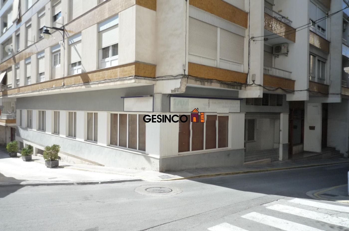 Retail in Ontinyent, Valencia for sale Primary Photo- Image 1 of 9