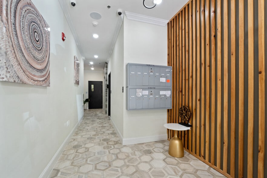 186-188 Kensington Ave, Jersey City, NJ à vendre - Photo intérieure - Image 3 de 22