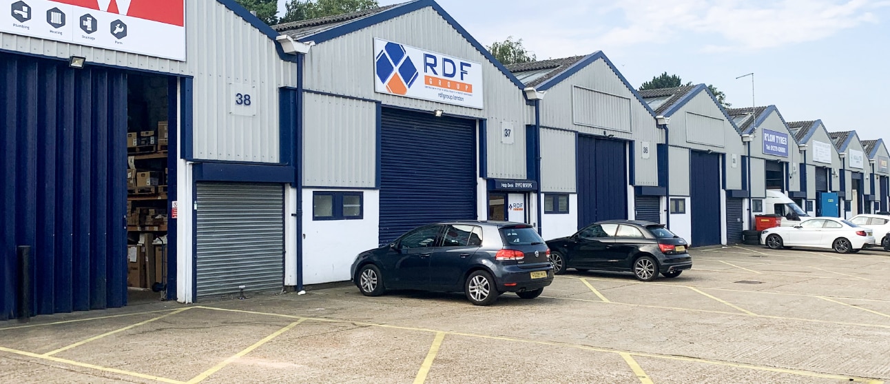 Burnt Ml, Harlow à louer Photo du bâtiment- Image 1 de 3