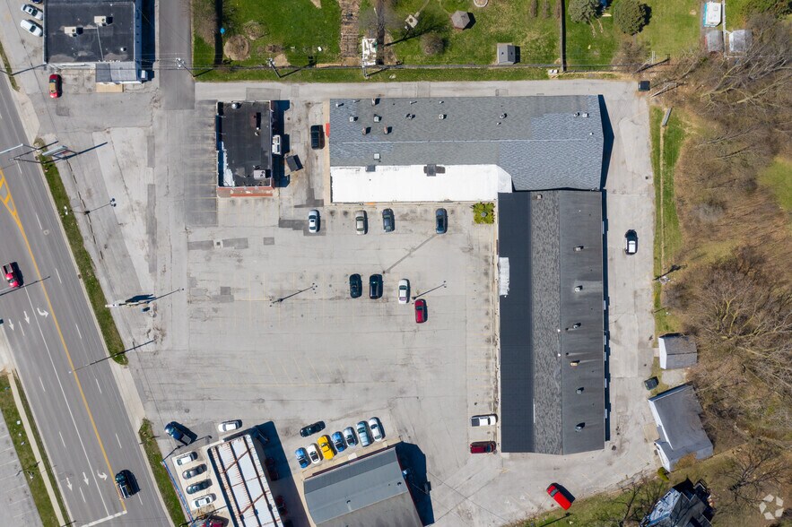 1016 Tiffin Ave, Findlay, OH à vendre - Photo du bâtiment - Image 3 de 3