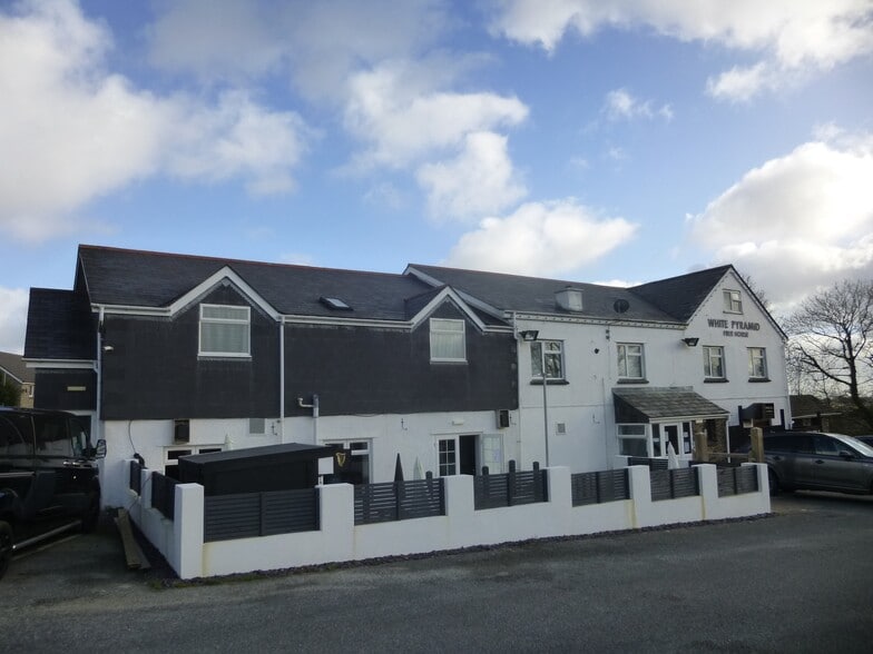 15 Pyramid Close, Trewoon for sale - Building Photo - Image 2 of 6