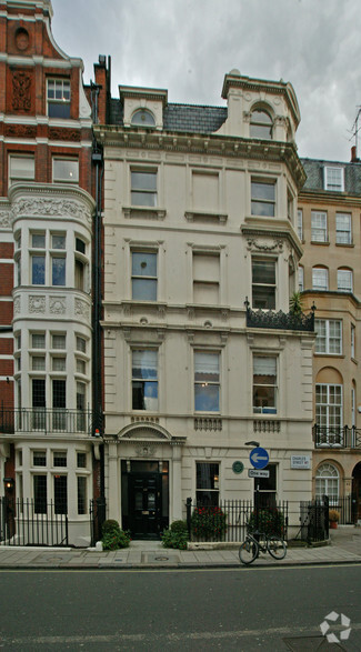 Plus de détails pour 45 Charles St, London - Bureau à louer