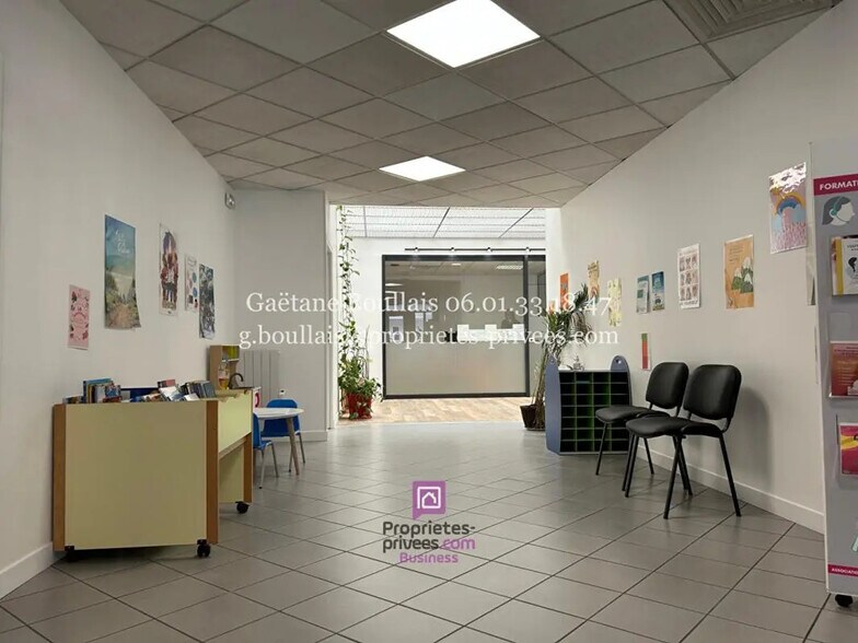 Bureau dans Lisieux à vendre - Photo intérieure - Image 1 de 18