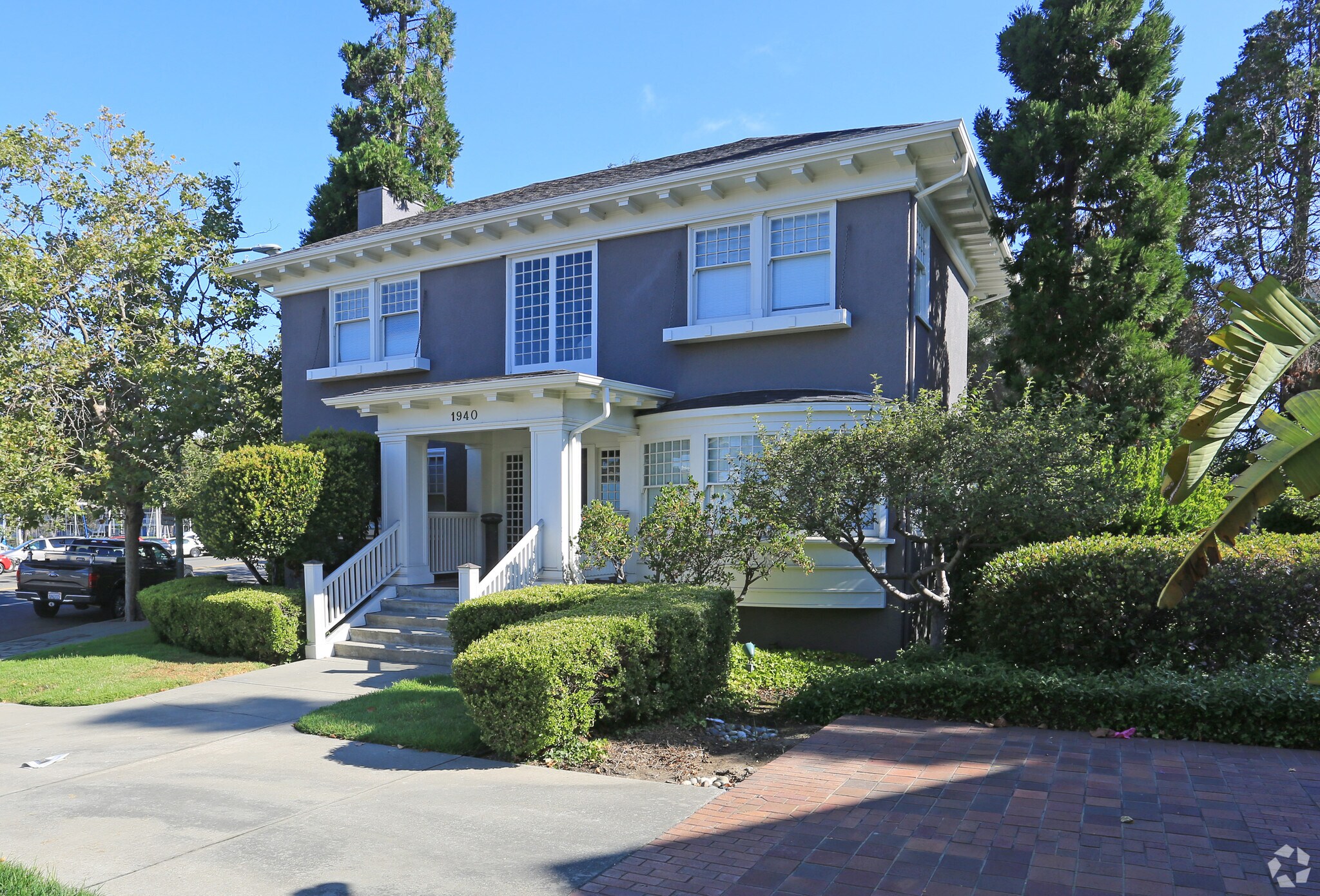 1940-1942 Embarcadero, Oakland, CA for lease Primary Photo- Image 1 of 4