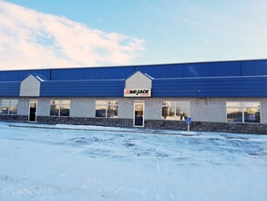 7609 42nd St, Leduc, AB for lease Interior Photo- Image 2 of 10