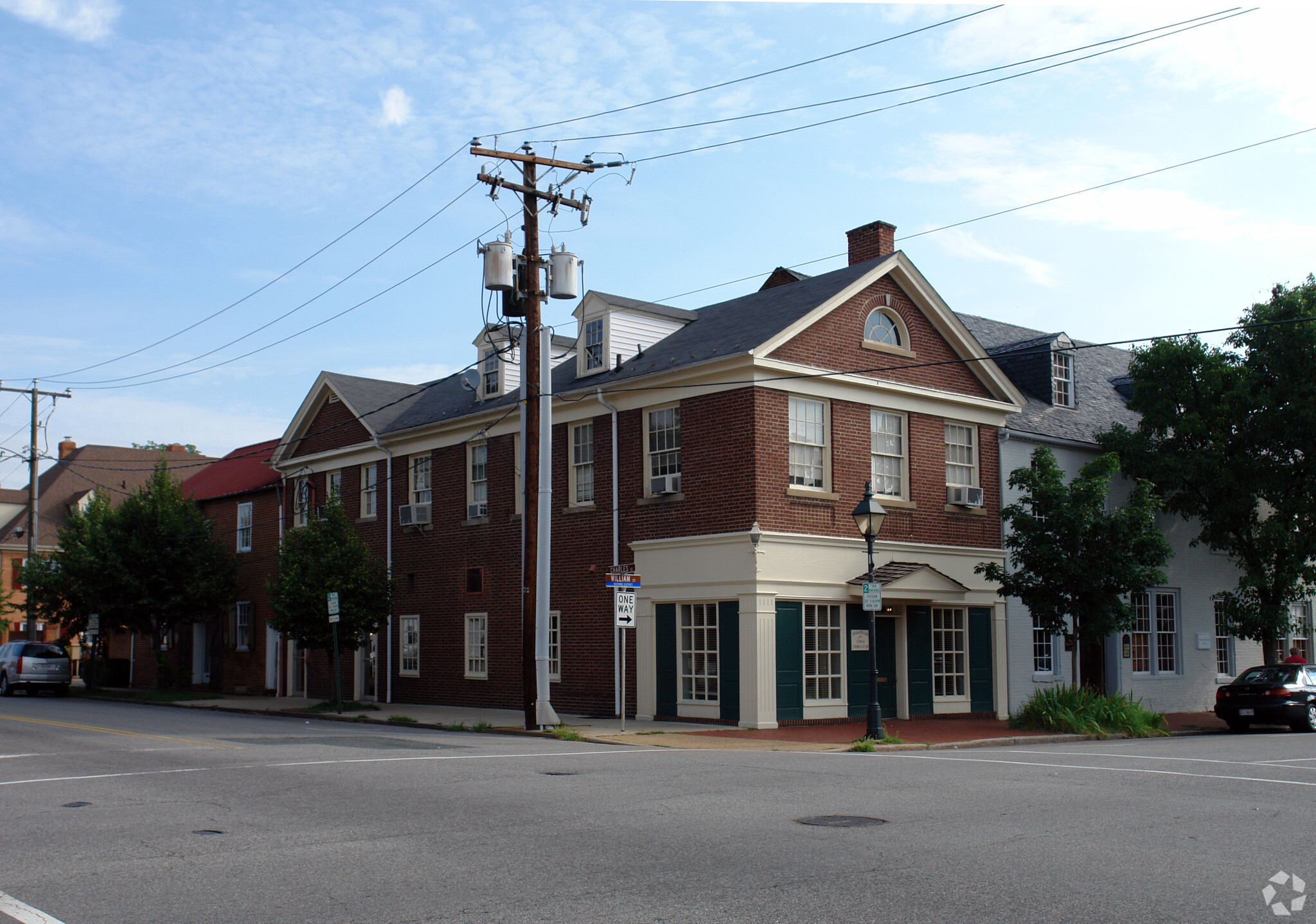 321 William St, Fredericksburg, VA à vendre Photo principale- Image 1 de 1