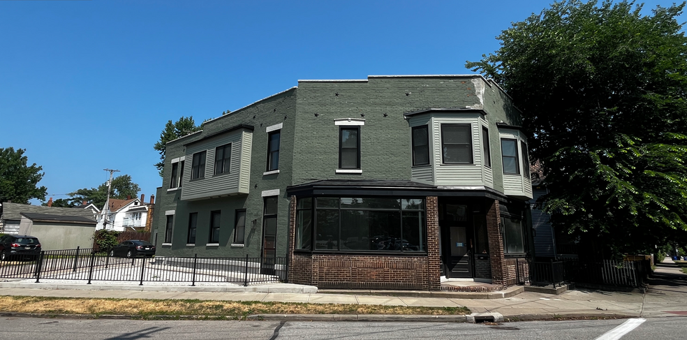 2258 Literary Rd, Cleveland, OH for lease - Building Photo - Image 1 of 37