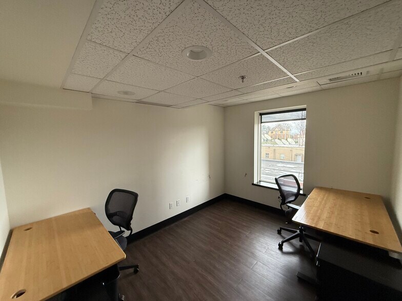 338 Broadway St, Cape Girardeau, MO à louer - Photo du bâtiment - Image 2 de 3
