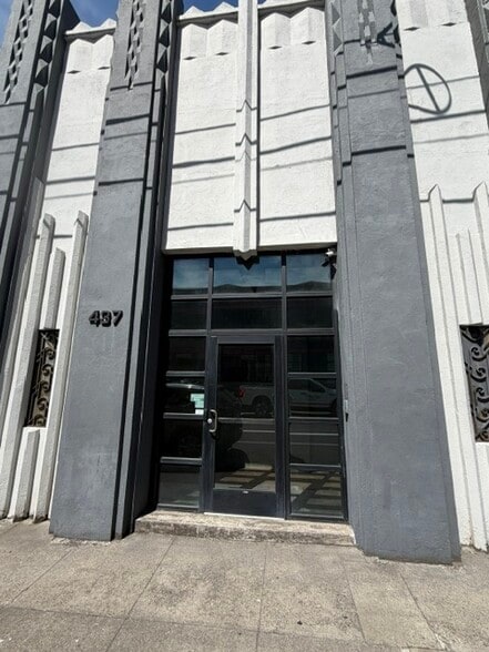 437 SE Martin Luther King Jr Blvd, Portland, OR for lease - Building Photo - Image 2 of 10