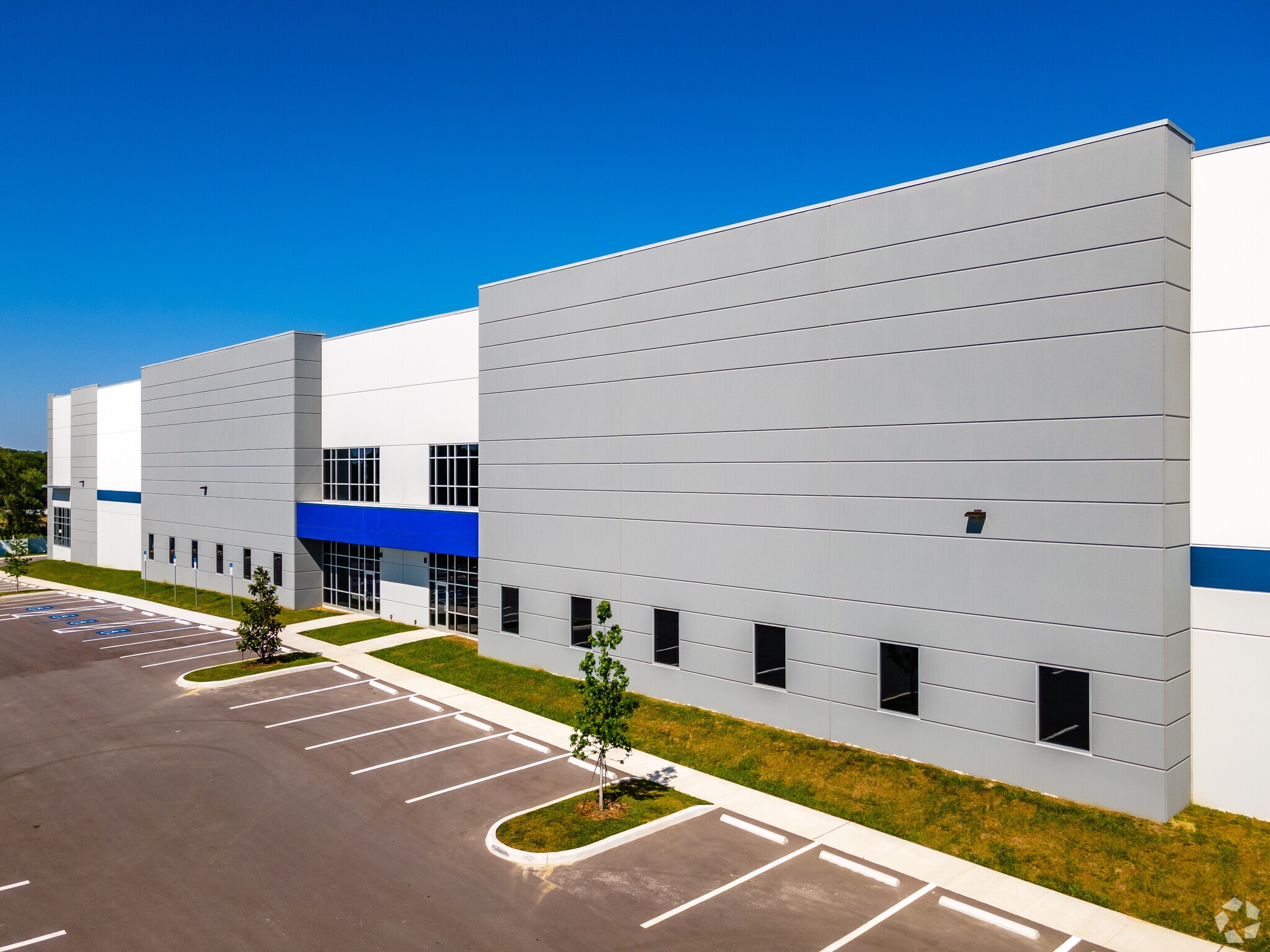 6337 Mango Rd, Seffner, FL for lease Building Photo- Image 1 of 18