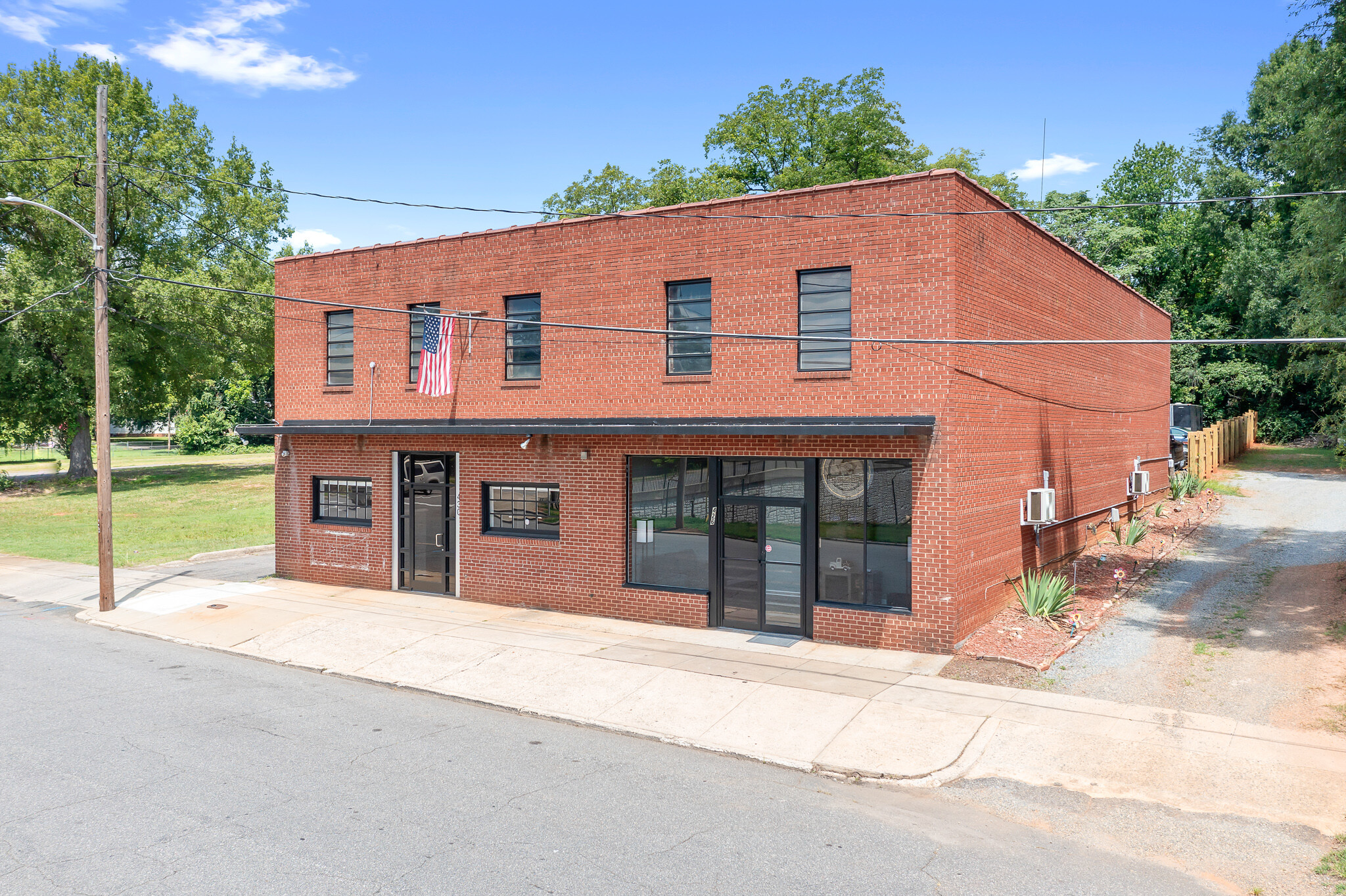 426-430 Western Ave, Statesville, NC for sale Building Photo- Image 1 of 31