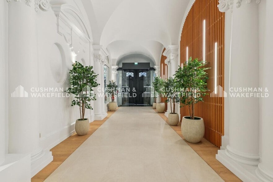 18 Rue De L'Amiral Hamelin, Paris for lease - Building Photo - Image 3 of 22