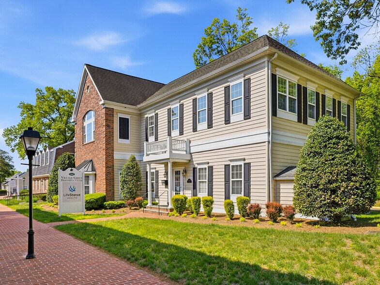 1662 Village Green, Crofton, MD à louer - Photo intérieure - Image 2 de 17
