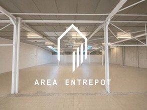 5 Avenue De Saint Menet, Marseille for lease Interior Photo- Image 2 of 4