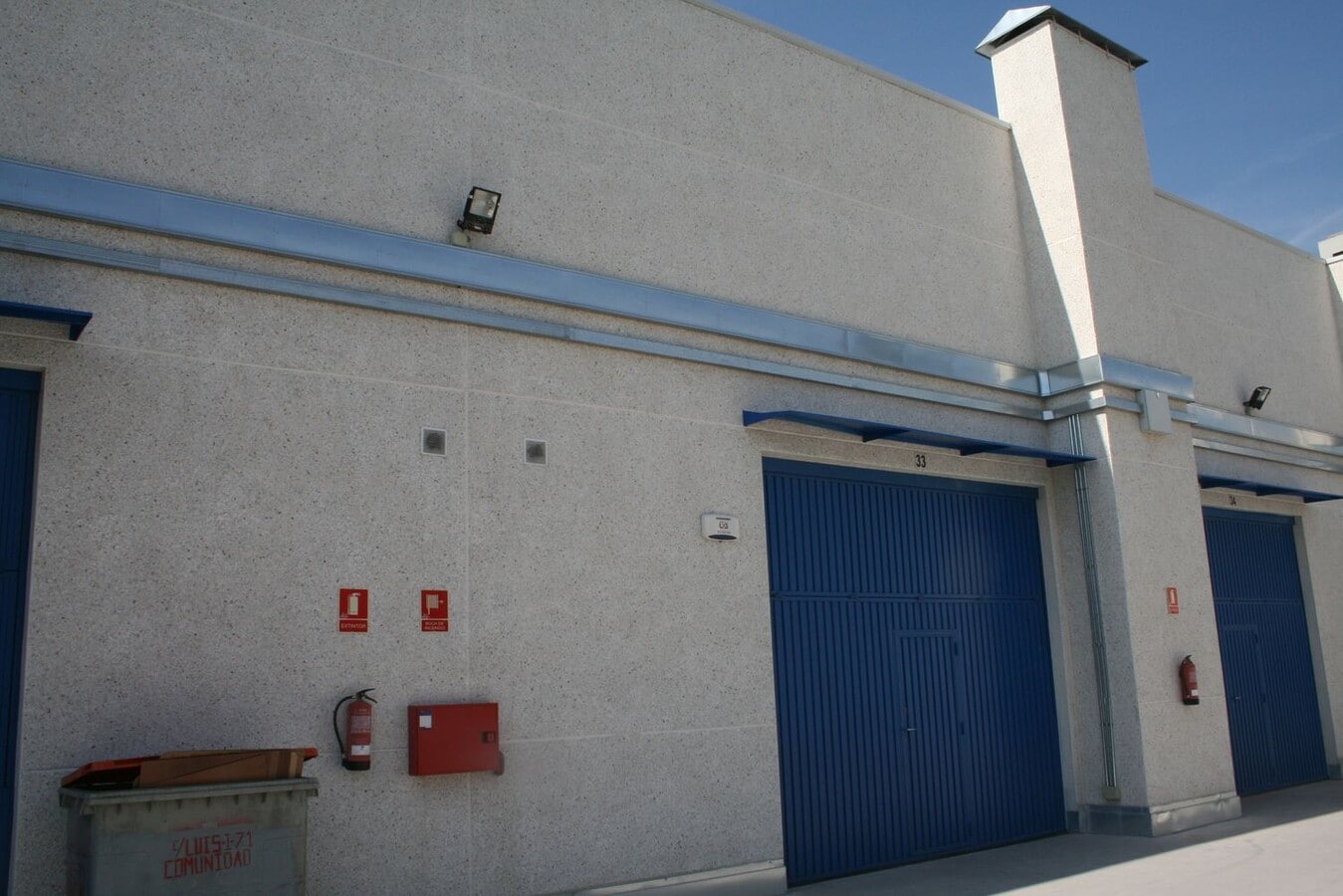 Madrid, MAD 28031 - Unit Puerta 33 -  - Interior Photo - Image 2 of 8