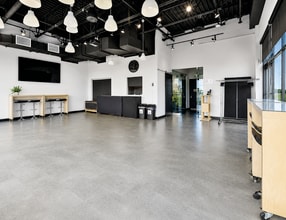 4500 Ch Du Crépuscule, Saint-Mathieu-de-Beloeil, QC for lease Interior Photo- Image 1 of 3