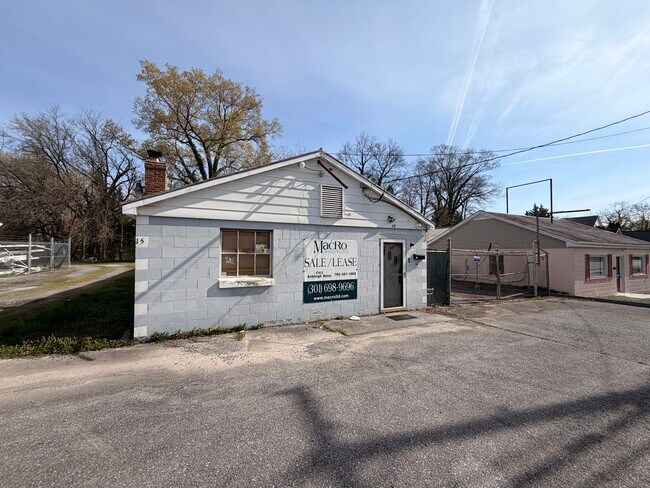 More details for 15 Woodside Ave, Thurmont, MD - Industrial for Lease