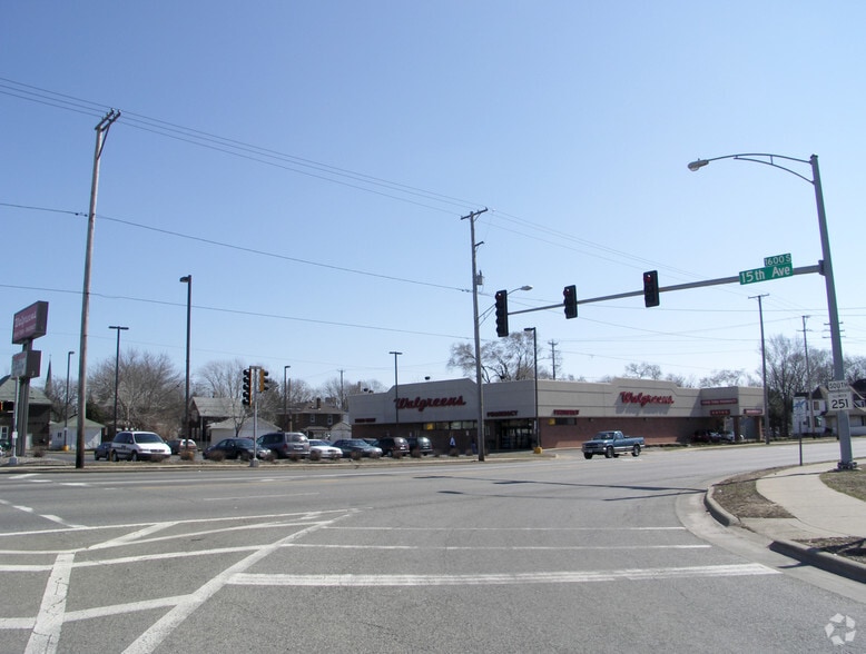 1602 Kishwaukee St, Rockford, IL for lease - Building Photo - Image 2 of 7