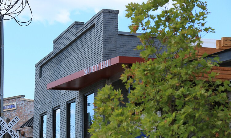 504 Rhett St, Greenville, SC à louer - Photo du bâtiment - Image 3 de 31