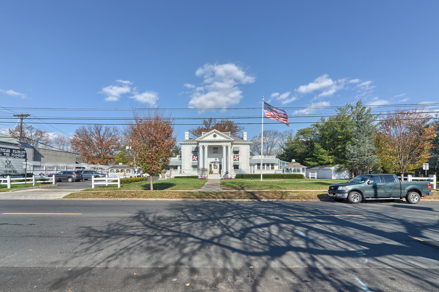 227 W Union Ave, Bound Brook, NJ à vendre - Photo principale - Image 1 de 1