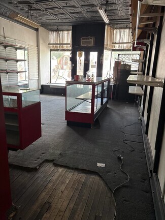 More details for 544-546 Bessemer Ave, East Pittsburgh, PA - Retail for Lease